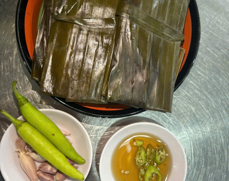 Bánh nậm Bà Sửu 